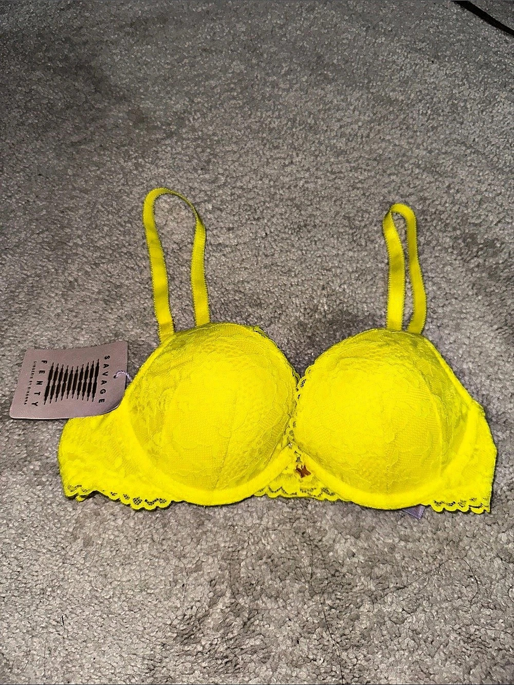 Savage X Fenty Lace Underwire Bra in Yellow US 32A NWT